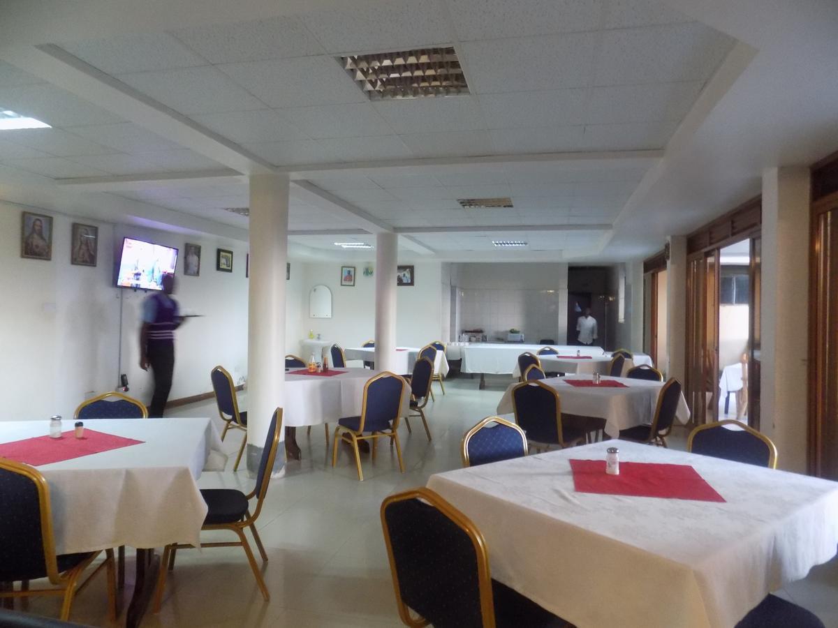 Kayegi Hotel Mbale Eksteriør bilde