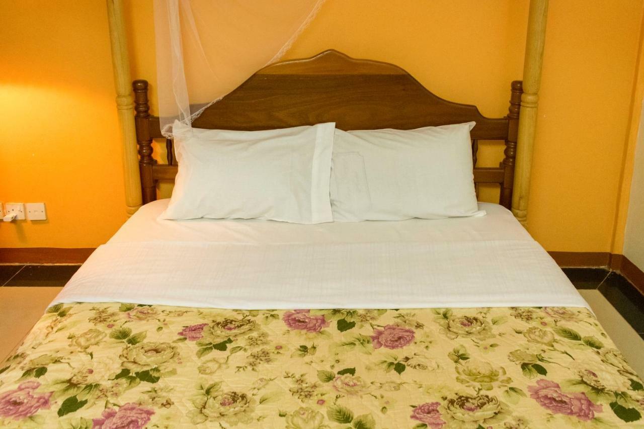Kayegi Hotel Mbale Eksteriør bilde