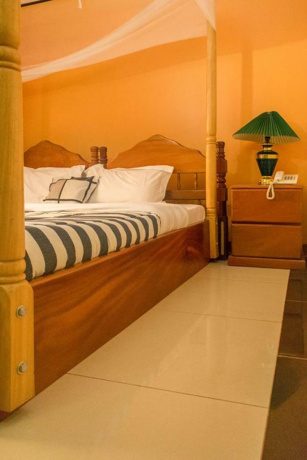 Kayegi Hotel Mbale Eksteriør bilde
